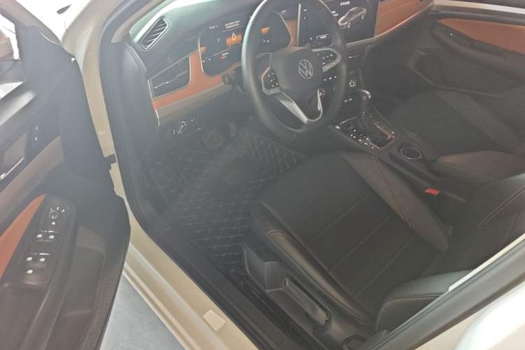 Used Volkswagen Bora 2023 280TSI DSG Comfort Edition Driver Seat