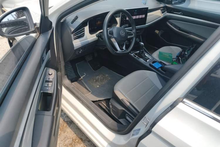 Used Volkswagen Bora 2023 200TSI DSG Enjoyment Edition Driver Seat