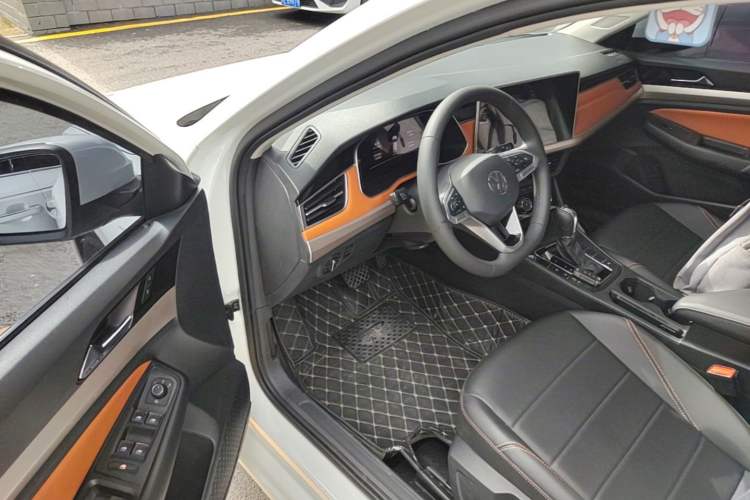 Used Volkswagen Bora 2023 200TSI DSG Enjoyment Edition Driver Seat