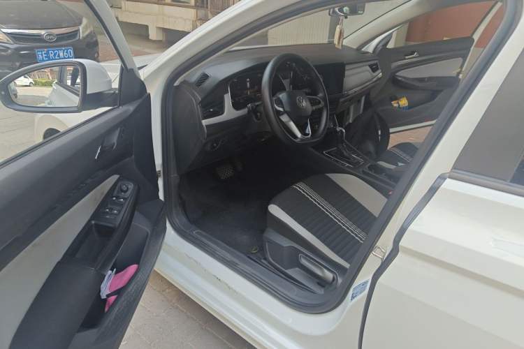 Used Volkswagen Bora 2023 200TSI DSG Comfort Edition Driver Seat