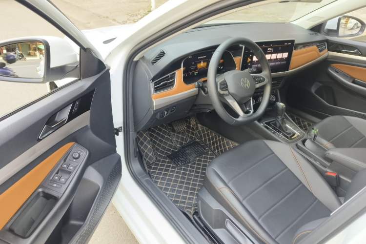 Used Volkswagen Bora 2023 200TSI DSG Enjoyment Edition Driver Seat
