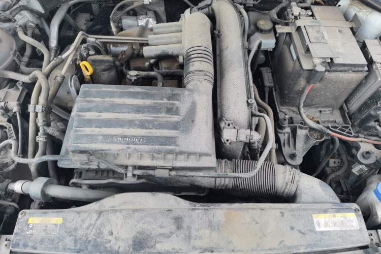 Used Volkswagen Bora 2023 200TSI DSG Comfort Edition Engine Bay