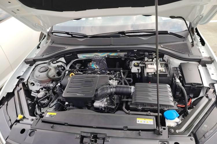 Used Volkswagen Bora 2023 1.5L Automatic Changer Limited Edition Engine Bay
