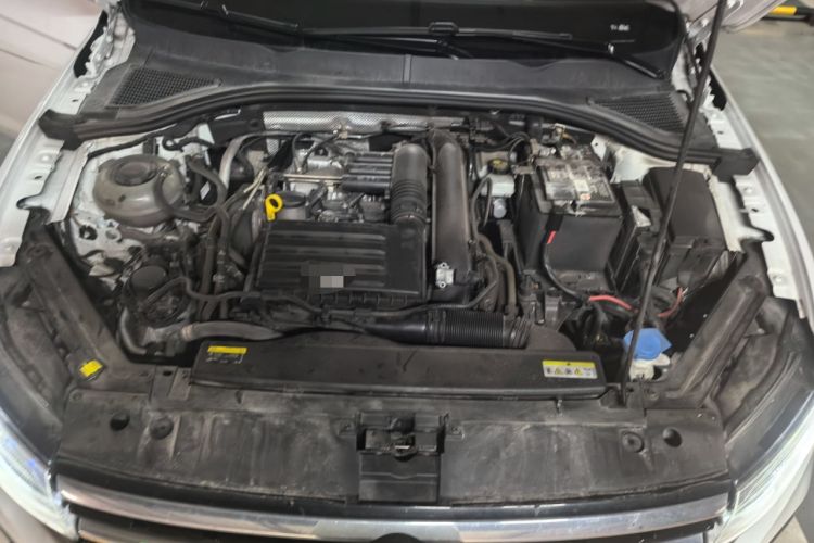 Used Volkswagen Bora 2023 280TSI DSG Prestige Edition Engine Bay