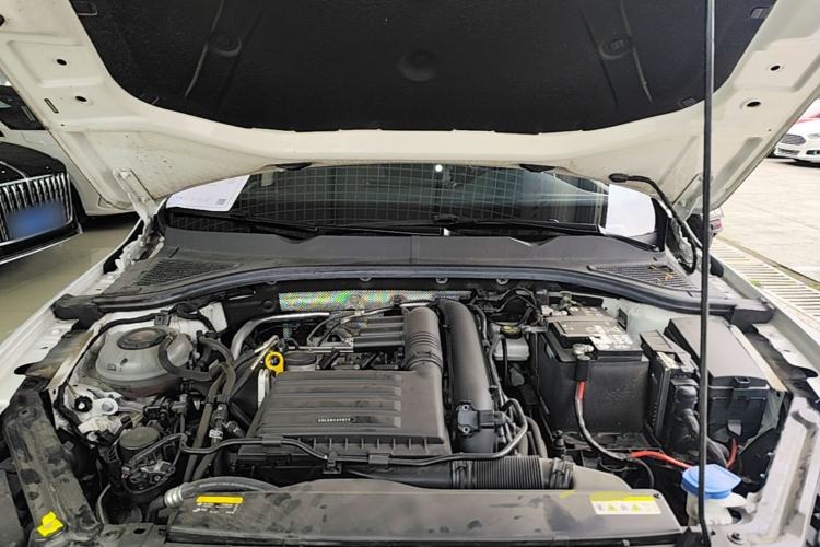 Used Volkswagen Bora 2023 280TSI DSG Comfort Edition Engine Bay