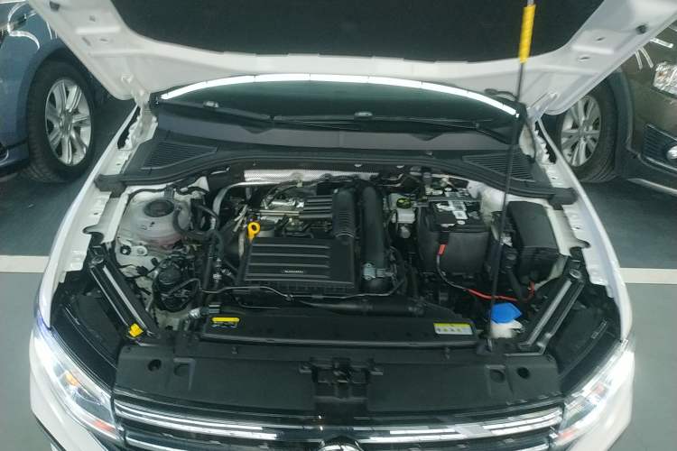 Used Volkswagen Bora 2023 200TSI DSG YueXing PRO Edition Engine Bay