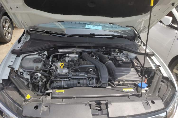 Used Volkswagen Bora 2023 300TSI DSG Prestige Edition Engine Bay