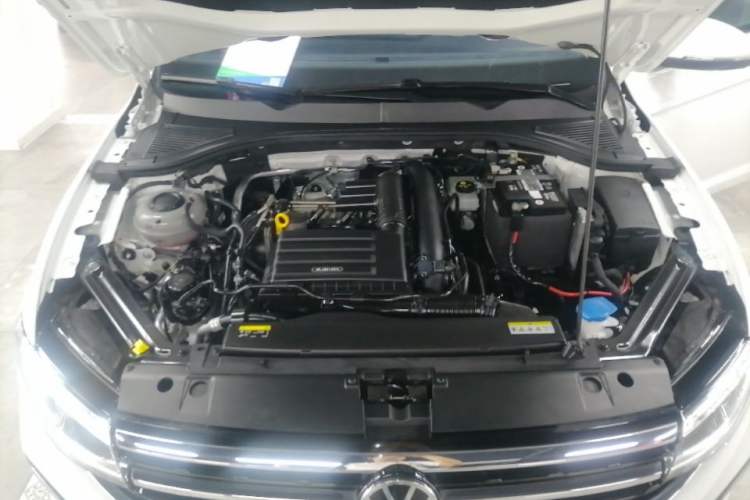Used Volkswagen Bora 2023 200TSI DSG YueXing PRO Edition Engine Bay
