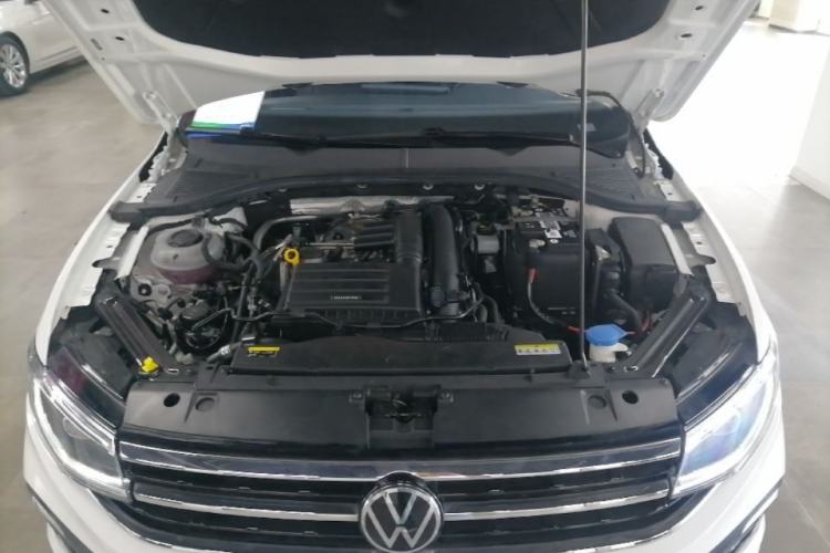 Used Volkswagen Bora 2023 200TSI DSG YueXing PRO Edition Engine Bay