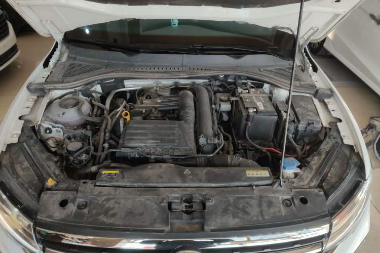 Used Volkswagen Bora 2023 200TSI Manual Comfort Edition Engine Bay