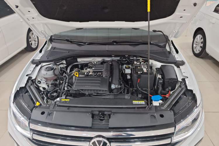 Used Volkswagen Bora 2023 200TSI DSG Enjoyment Edition Engine Bay