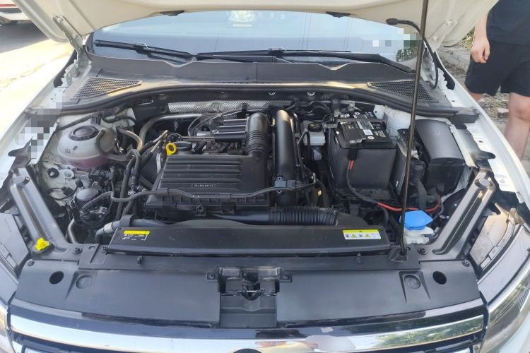 Used Volkswagen Bora 2023 200TSI DSG Enjoyment Edition Engine Bay