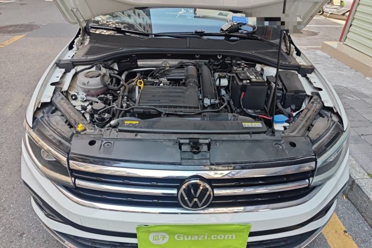 Used Volkswagen Bora 2023 280TSI DSG Prestige Edition Engine Bay