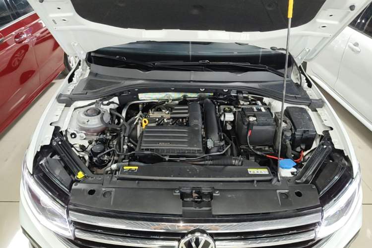 Used Volkswagen Bora 2023 200TSI DSG Enjoyment Edition Engine Bay