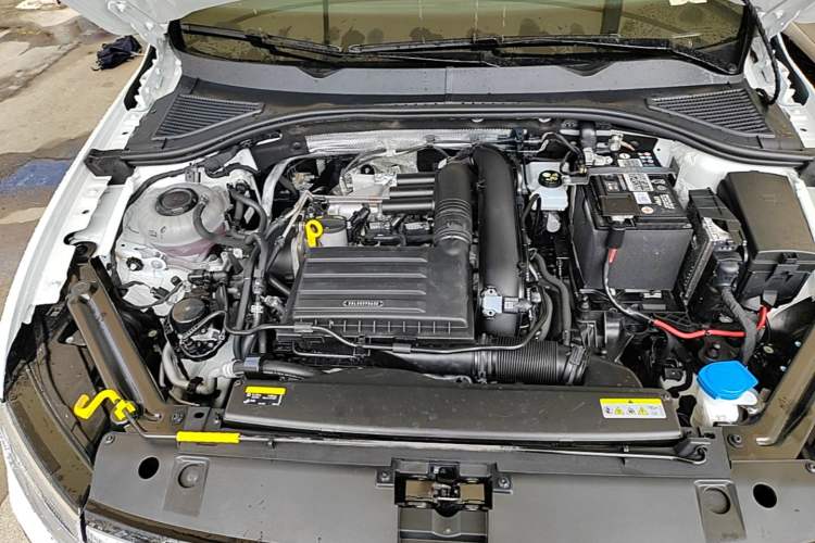 Used Volkswagen Bora 2023 200TSI DSG Enjoyment Edition Engine Bay