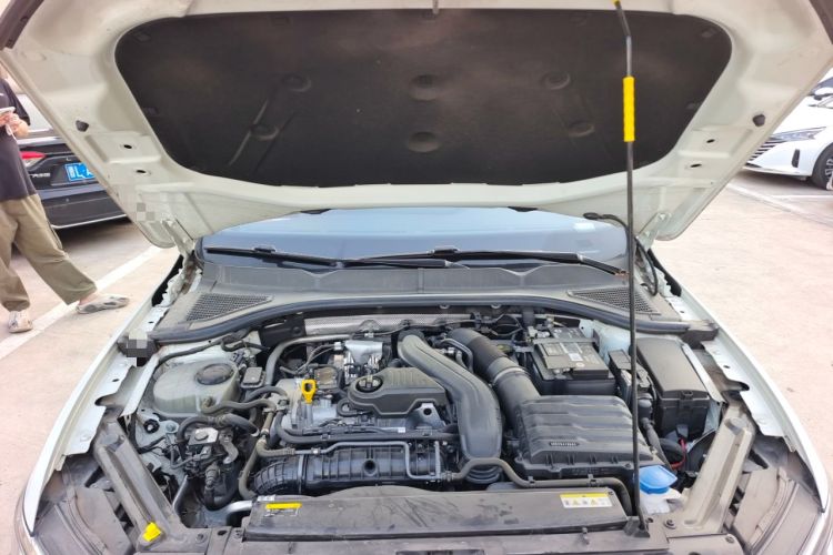 Used Volkswagen Bora 2023 300TSI DSG Prestige Edition Engine Bay
