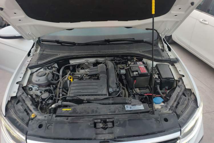 Used Volkswagen Bora 2023 200TSI DSG Comfort Edition Engine Bay