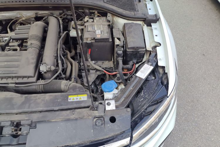Used Volkswagen Bora 2023 200TSI DSG Enjoyment Edition Engine Bay Left