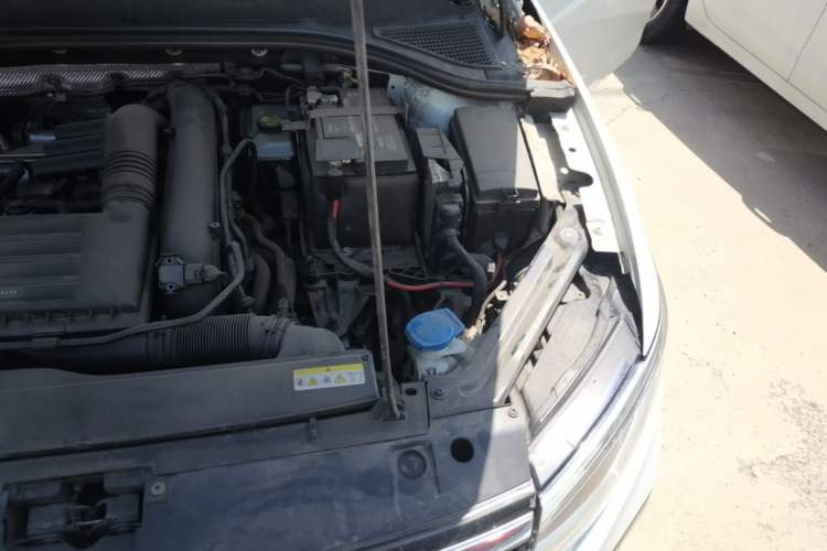Used Volkswagen Bora 2023 200TSI DSG Enjoyment Edition Engine Bay Left