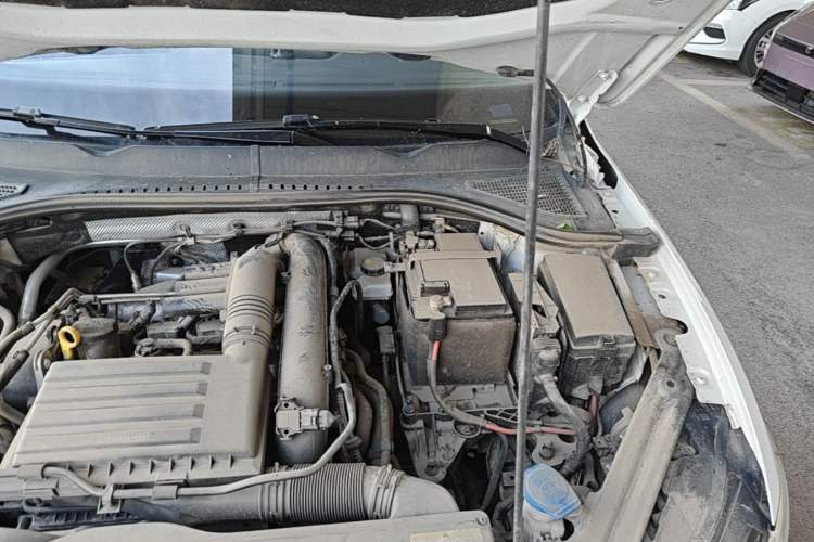 Used Volkswagen Bora 2023 200TSI DSG YueXing PRO Edition Engine Bay Left