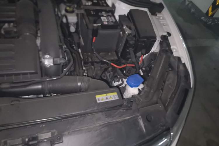Used Volkswagen Bora 2023 280TSI DSG Comfort Edition Engine Bay Left