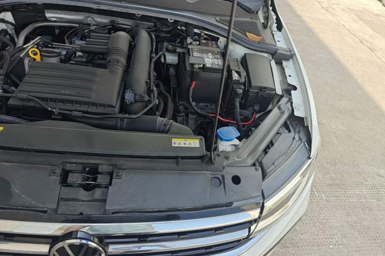 Used Volkswagen Bora 2023 200TSI DSG YueXing PRO Edition Engine Bay Left