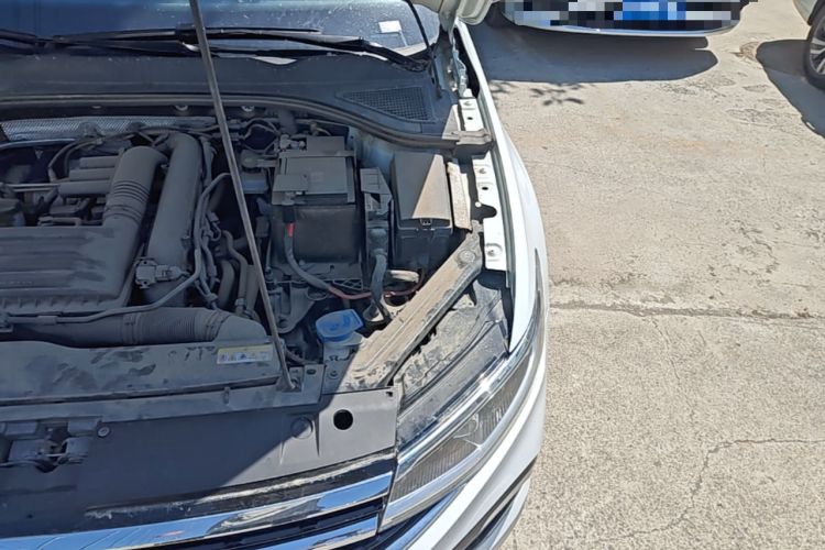 Used Volkswagen Bora 2023 200TSI DSG Enjoyment Edition Engine Bay Left