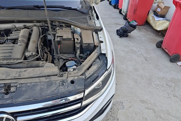 Used Volkswagen Bora 2023 200TSI DSG Enjoyment Edition Engine Bay Left