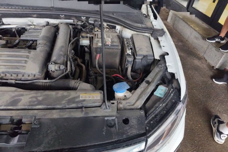 Used Volkswagen Bora 2023 200TSI DSG SmartDrive PRO Edition Engine Bay Left