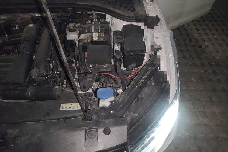 Used Volkswagen Bora 2023 200TSI DSG Smart Drive Version Engine Bay Left