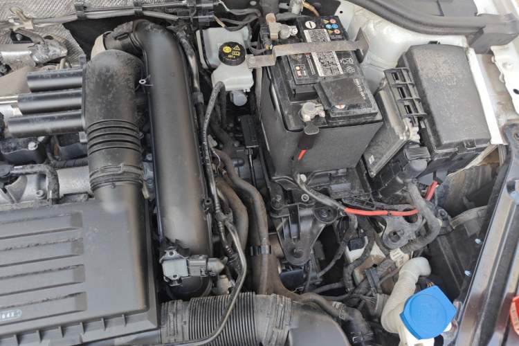 Used Volkswagen Bora 2023 200TSI DSG SmartDrive PRO Edition Engine Bay Left