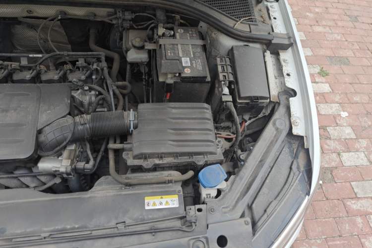 Used Volkswagen Bora 2023 1.5L Automatic Changer Limited Edition Engine Bay Left