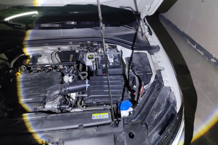 Used Volkswagen Bora 2023 1.5L Automatic Changer Limited Edition Engine Bay Left