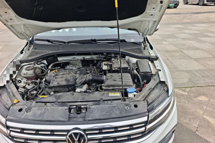 Used Volkswagen Bora 2023 1.5L Automatic Changer Limited Edition Engine Bay Left