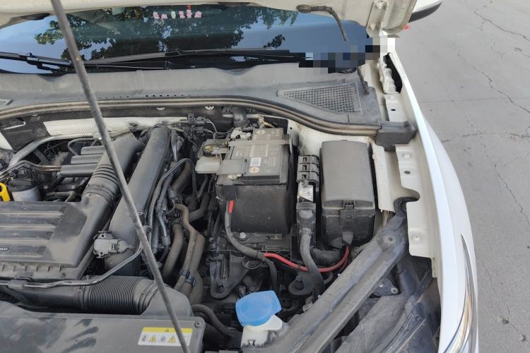 Used Volkswagen Bora 2023 200TSI DSG Smart Drive Version Engine Bay Left