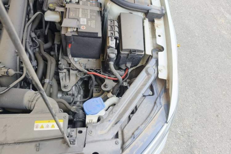 Used Volkswagen Bora 2023 200TSI DSG Enjoyment Edition Engine Bay Left