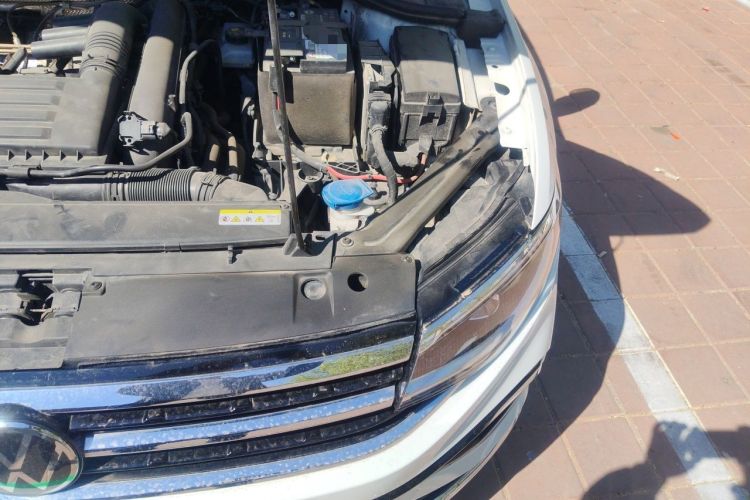 Used Volkswagen Bora 2023 280TSI DSG Prestige Edition Engine Bay Left