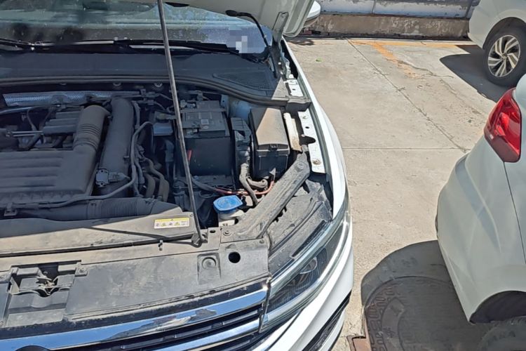 Used Volkswagen Bora 2023 200TSI DSG Enjoyment Edition Engine Bay Left