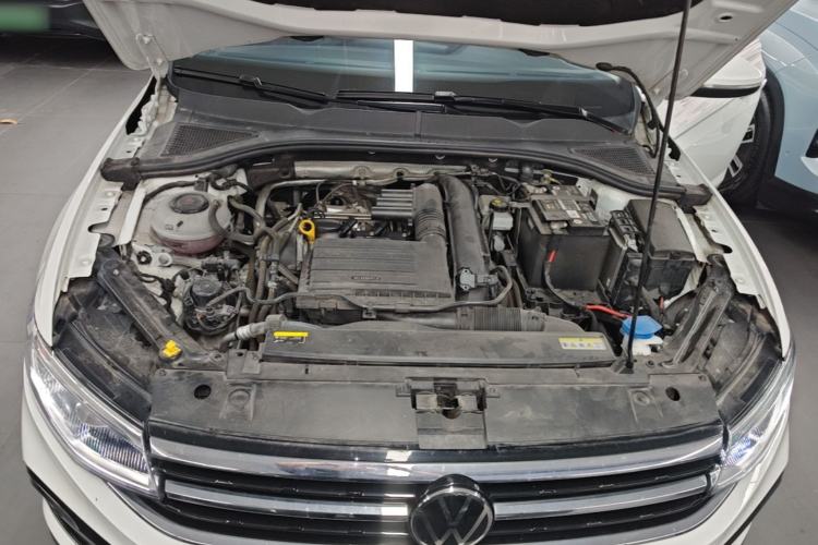 Used Volkswagen Bora 2023 200TSI DSG YueXing PRO Edition Engine Bay