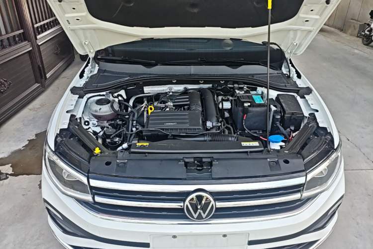 Used Volkswagen Bora 2023 200TSI DSG Enjoyment Edition Engine Bay
