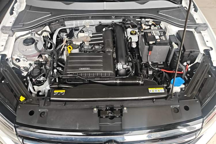 Used Volkswagen Bora 2023 200TSI DSG YueXing PRO Edition Engine Bay