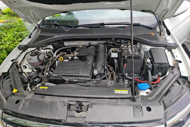 Used Volkswagen Bora 2023 200TSI DSG YueXing PRO Edition Engine Bay