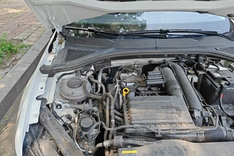 Used Volkswagen Bora 2023 200TSI DSG Enjoyment Edition Engine Bay Right