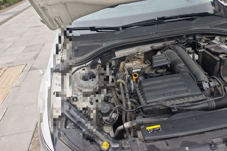 Used Volkswagen Bora 2023 200TSI DSG YueXing PRO Edition Engine Bay Right
