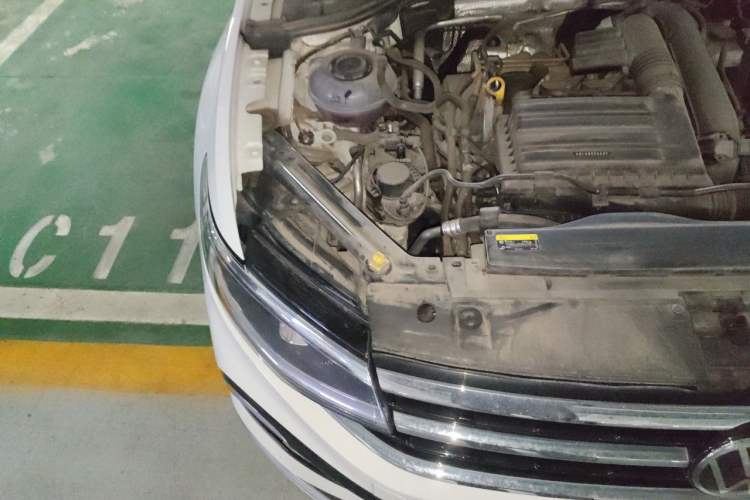 Used Volkswagen Bora 2023 200TSI DSG YueXing PRO Edition Engine Bay Right