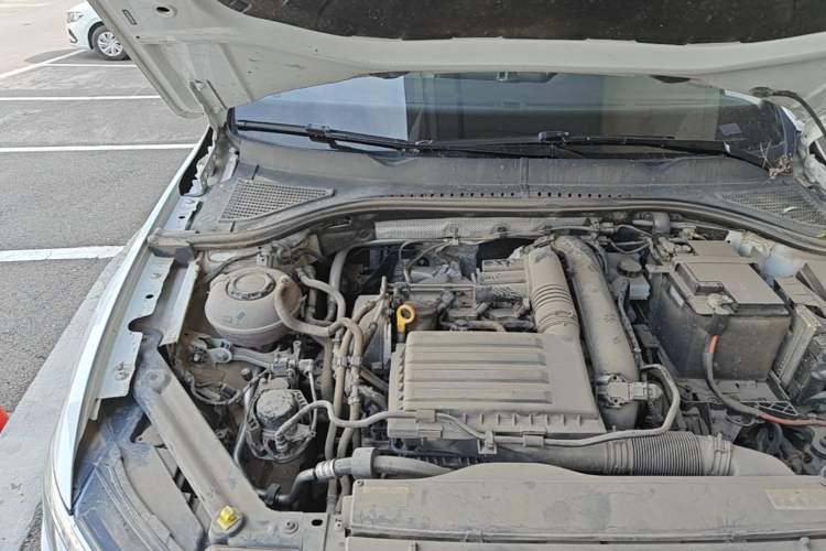 Used Volkswagen Bora 2023 200TSI DSG YueXing PRO Edition Engine Bay Right