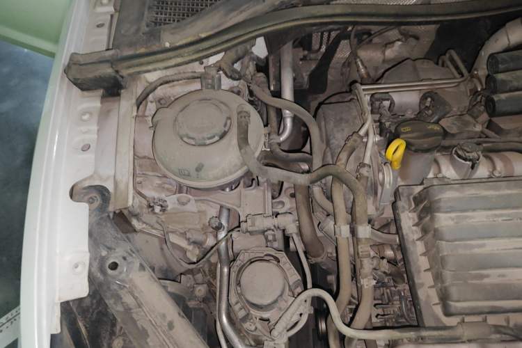Used Volkswagen Bora 2023 200TSI DSG Smart Drive Version Engine Bay Right
