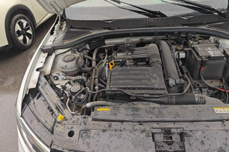 Used Volkswagen Bora 2023 280TSI DSG Comfort Edition Engine Bay Right