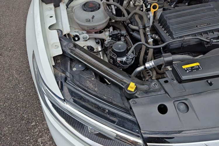 Used Volkswagen Bora 2023 200TSI DSG Enjoyment Edition Engine Bay Right