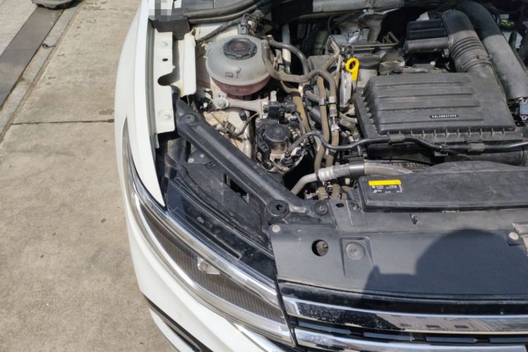 Used Volkswagen Bora 2023 200TSI DSG SmartDrive PRO Edition Engine Bay Right